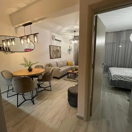 Apartment Blue Berry *